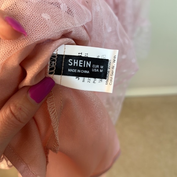 Fun and cute pink tulle polka dot dress! Size M worn once. - Picture 3 of 5